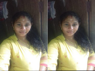 Desi Mallu Bhabhi Bathing Part 2