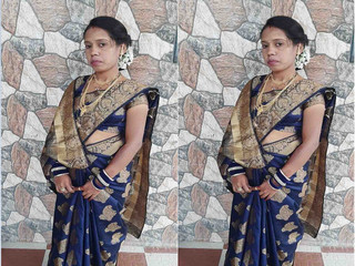 Desi Bhabhi Striping and Shows Nude Body