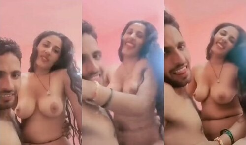 Sexy Desi Bahbhi Ridding Lover Dick