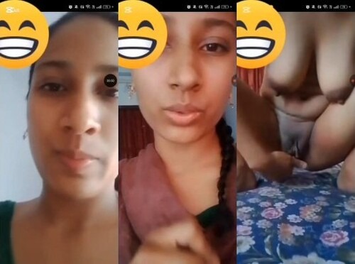 Horny Desi Girl Fingering